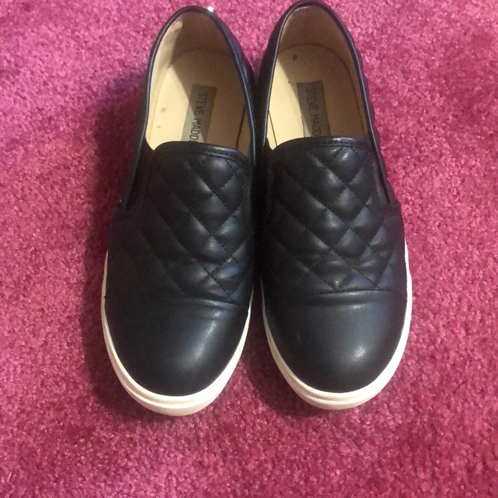 Steve Madden Quilted Black Zaander Loafer Sneakers